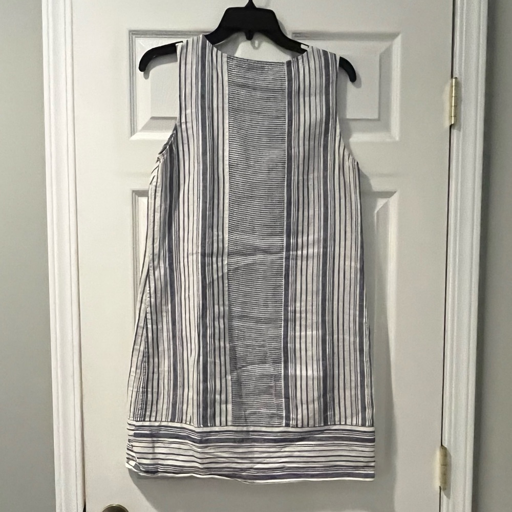 Striped linen dress - Picture 3 of 4